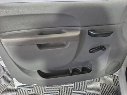 Used 2010 GMC Sierra 1500 W/T RWD image 6