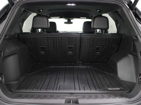 Used 2024 Chevrolet Equinox RS w/ RS Leather Package image 28