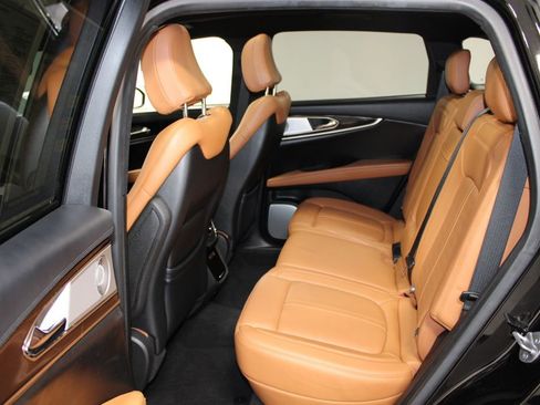 Used 2023 Lincoln Nautilus Black Label w/ Cargo Utility Package image 26