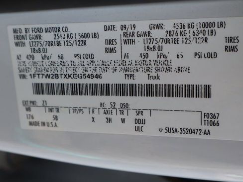 Used 2019 Ford F250 Lariat w/ Lariat Value Package image 56