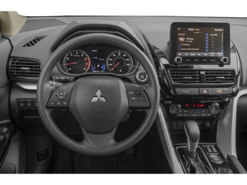 Used 2024 Mitsubishi Eclipse Cross LE image 6