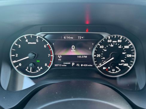 Used 2023 Nissan Rogue S image 10