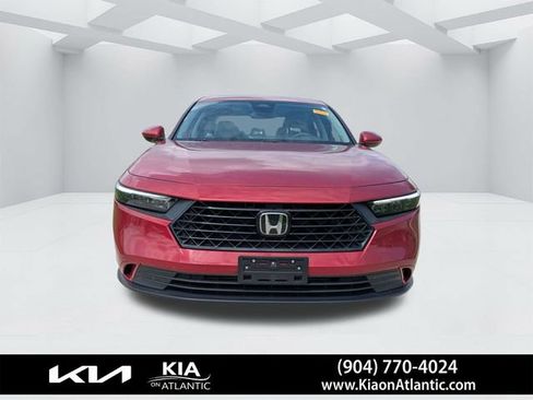 Used 2024 Honda Accord EX image 8