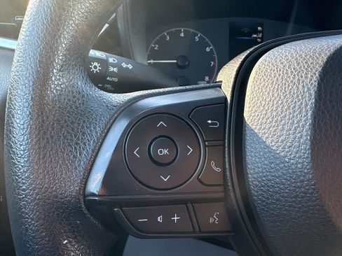 Used 2023 Toyota Corolla LE image 20