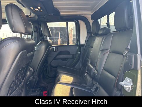 Used 2023 Jeep Gladiator Mojave w/ Trailer Tow Package AWD/4WD image 14