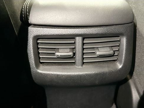 Used 2018 Dodge Challenger R/T Scat Pack w/ Driver Convenience Group image 27