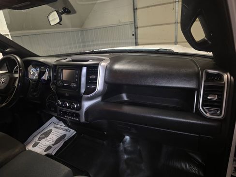 Used 2021 RAM 2500 Tradesman w/ Chrome Appearance Group AWD/4WD image 35