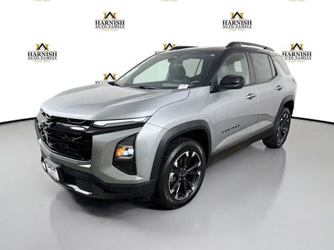 Used 2025 Chevrolet Equinox RS AWD/4WD image 3