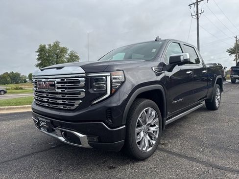 Used 2023 GMC Sierra 1500 Denali image 7