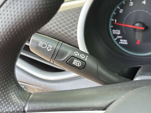 Used 2024 Chevrolet Malibu LT FWD image 37