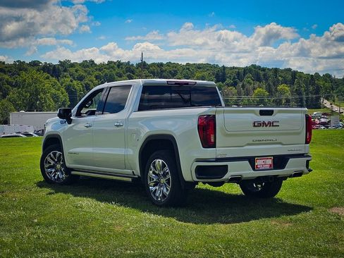 Used 2024 GMC Sierra 1500 Denali w/ Denali Reserve Package AWD/4WD image 7