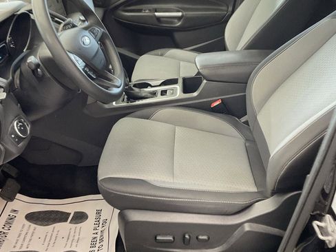 Used 2019 Ford Escape SE AWD/4WD image 25