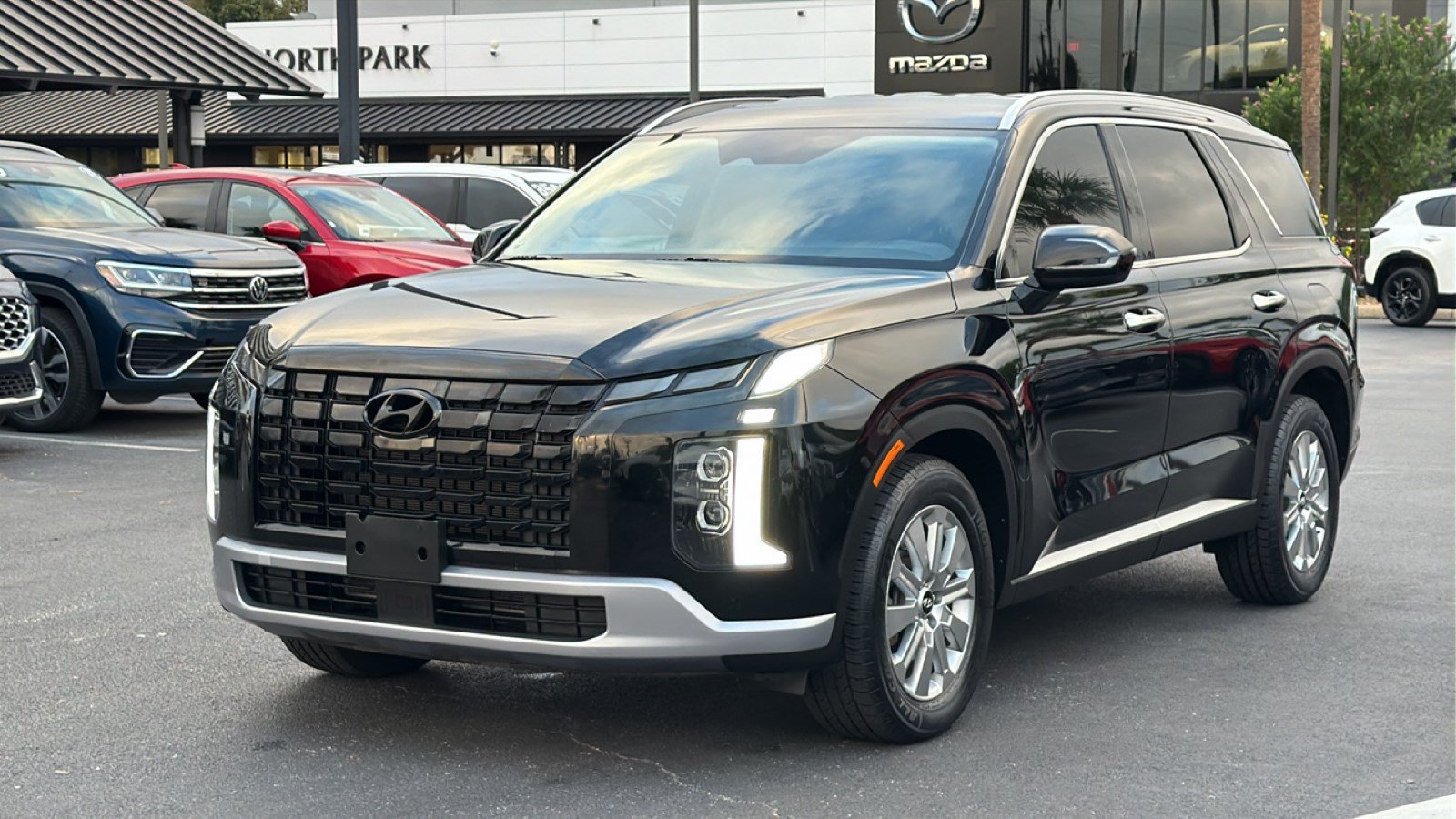 Used 2023 Hyundai Palisade SEL w/ Cargo Package FWD image 7