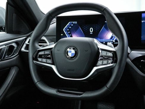 Used 2025 BMW 430i Coupe w/ Convenience Package image 16