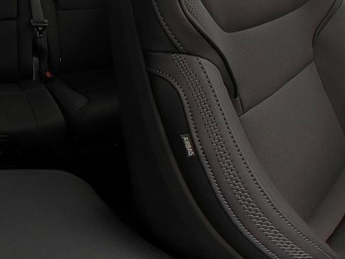 New 2025 Volvo EX90 Plus image 34