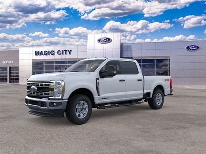 New 2026 Ford F250 XLT w/ FX4 Off-Road Package