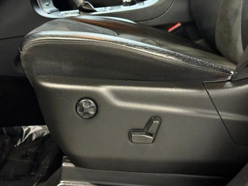 Certified 2022 Jeep Grand Cherokee Laredo X image 22