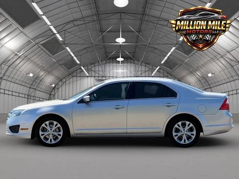 Used 2012 Ford Fusion SE FWD image 8
