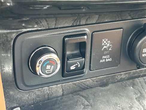 Used 2018 INFINITI QX80 2WD w/ Deluxe Technology Package image 33