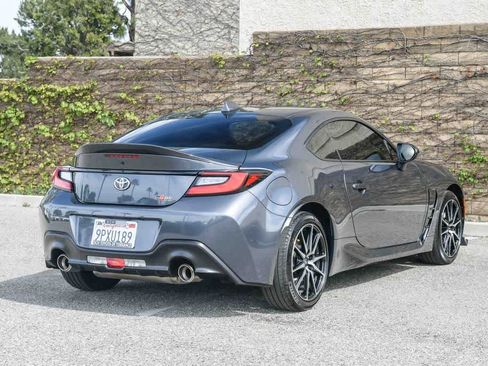 Used 2024 Toyota GR86 image 7