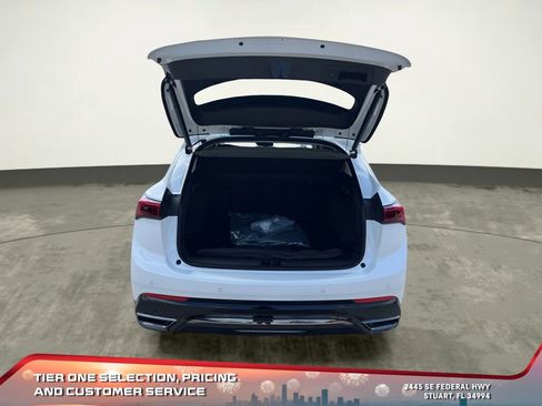 New 2025 Buick Envision Sport Touring image 15