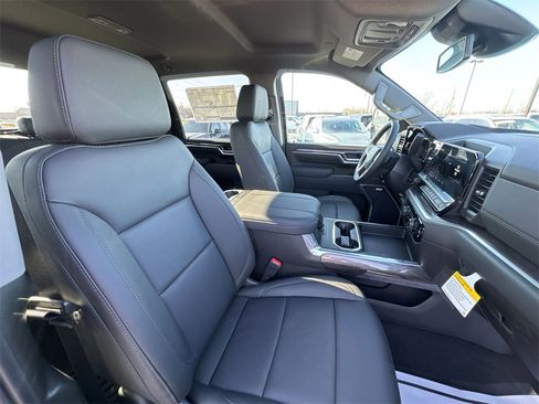 New 2026 Chevrolet Silverado 3500 LTZ w/ LTZ Convenience Package image 24