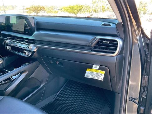 Used 2023 Kia Telluride S w/ S Sunroof Package image 23