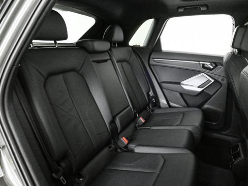 Used 2023 Audi Q3 2.0T Premium Plus w/ Premium Plus Package image 21