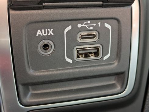 New 2025 Jeep Gladiator Sport image 19