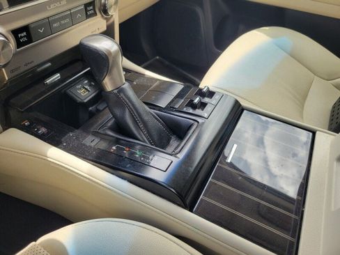 Used 2020 Lexus GX 460 Premium w/ Premium Package AWD/4WD image 21