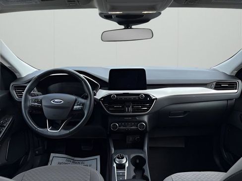 Used 2021 Ford Escape SE w/ SE Sport Appearance Package image 29