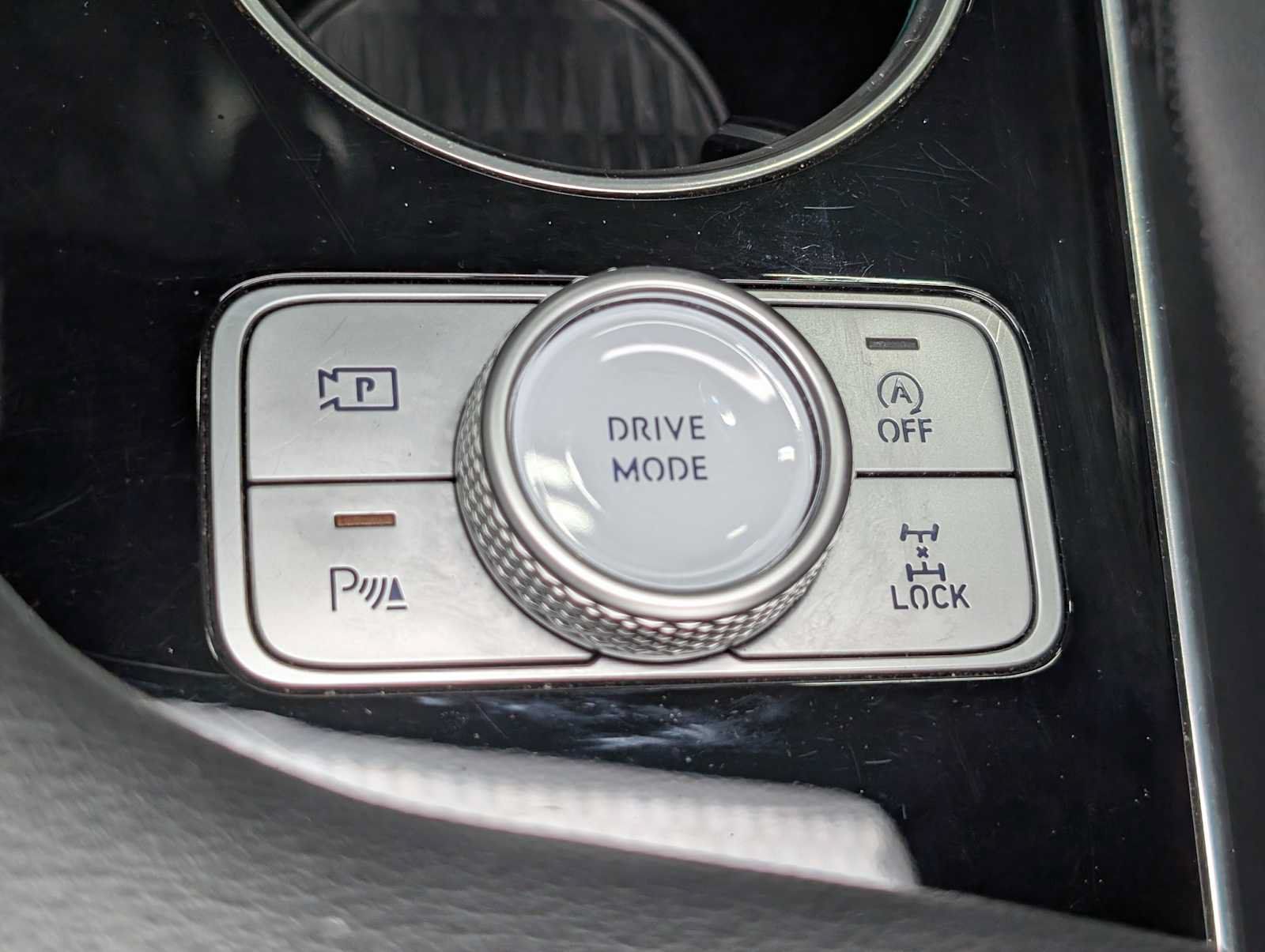 Used 2025 Genesis GV80 2.5T Standard AWD/4WD image 27