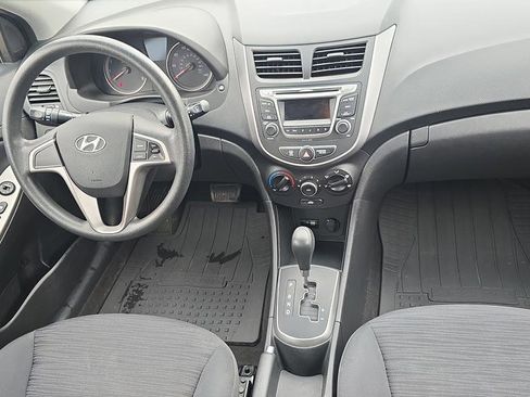 Used 2017 Hyundai Accent SE FWD image 11