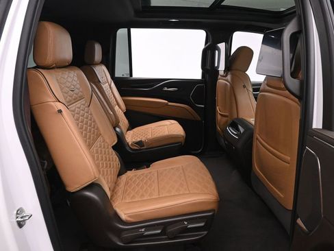 Used 2023 Cadillac Escalade ESV Sport w/ Touring Package AWD/4WD image 23