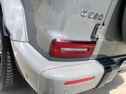 Used 2022 Mercedes-Benz G 550 image 28