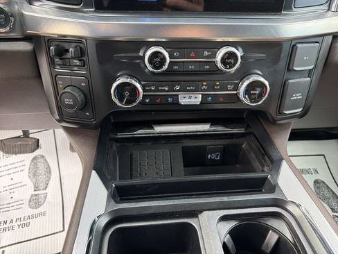 Used 2025 Ford F450 King Ranch AWD/4WD image 23