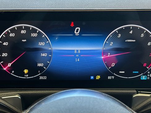 New 2025 Mercedes-Benz GLB 250 4MATIC image 24