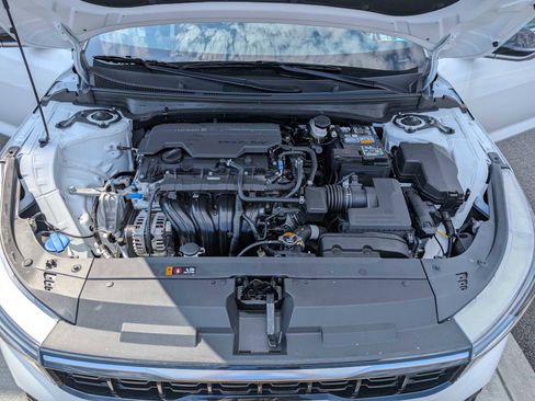 New 2026 Kia K4 GT-Line FWD image 10
