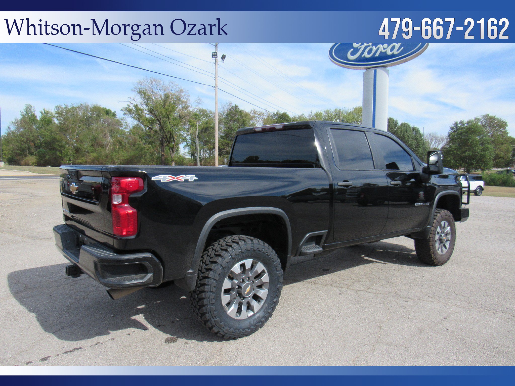 Used 2022 Chevrolet Silverado 2500 Custom w/ Custom Value Package AWD/4WD image 17