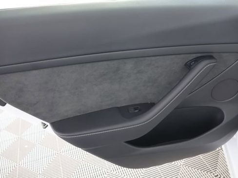 Used 2023 Tesla Model 3 Standard Range RWD image 26