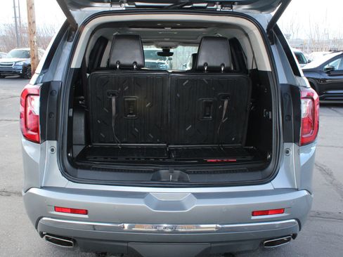 Used 2023 GMC Acadia Denali w/ Denali Ultimate Package image 11