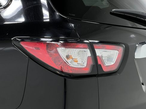 Used 2016 Chevrolet Traverse LT FWD image 37