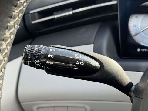 Used 2023 Hyundai Tucson SEL w/ Convenience Package image 19