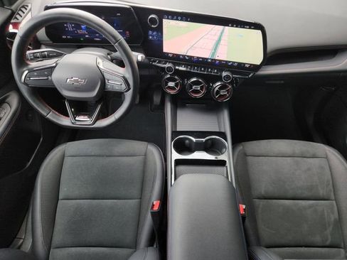 Used 2024 Chevrolet Blazer EV RS image 25