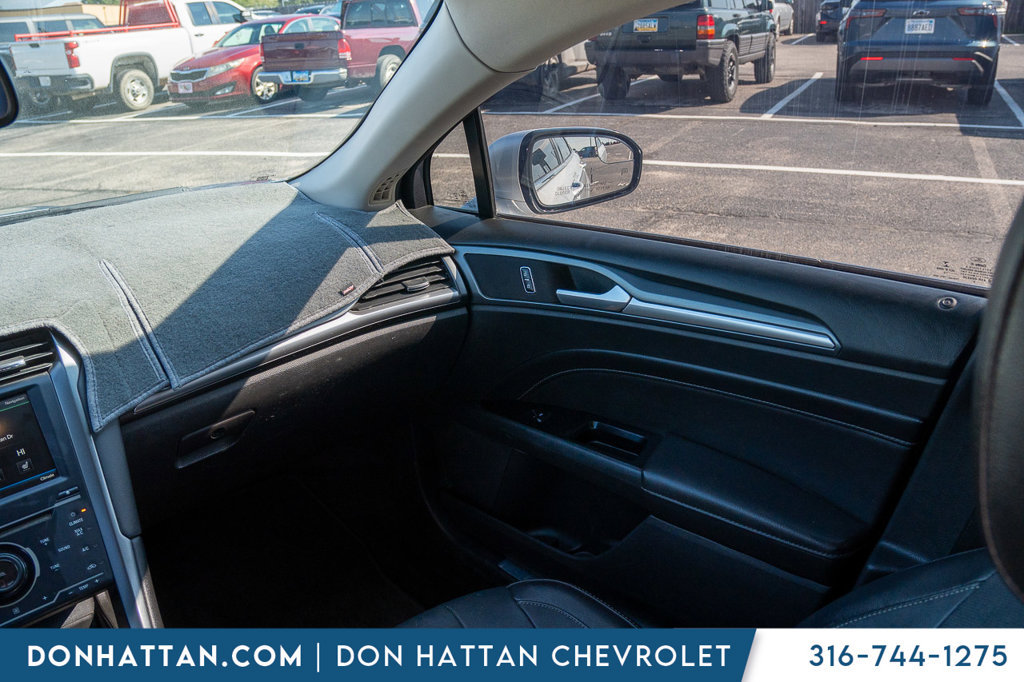 Used 2014 Ford Fusion Titanium FWD image 13