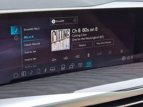 Certified 2026 Cadillac Escalade IQL Sport 2 w/ LPO, Premium Carpet Package AWD/4WD image 17