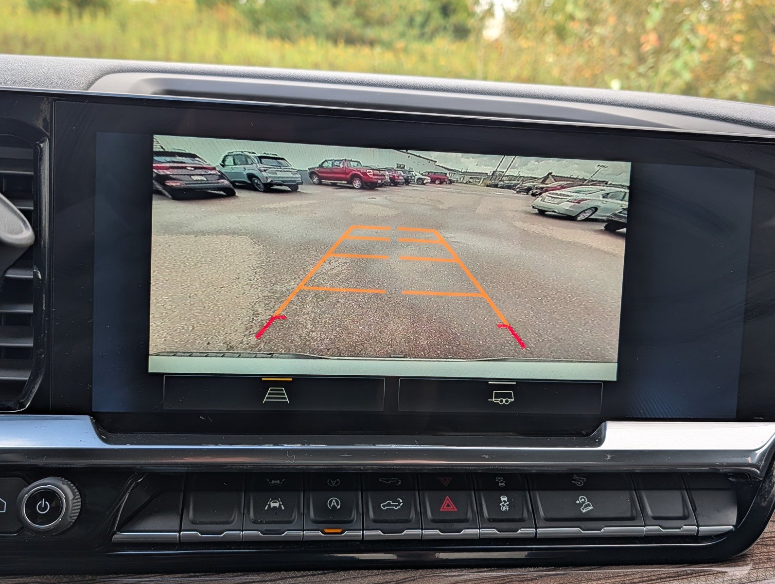 Used 2026 Chevrolet Silverado 1500 LT AWD/4WD image 22