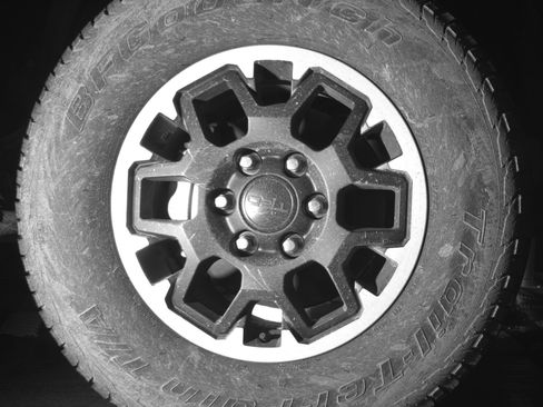 Used 2025 Toyota Tacoma TRD Off-Road image 13