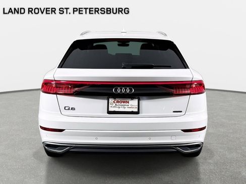 Used 2022 Audi Q8 Premium Plus image 7