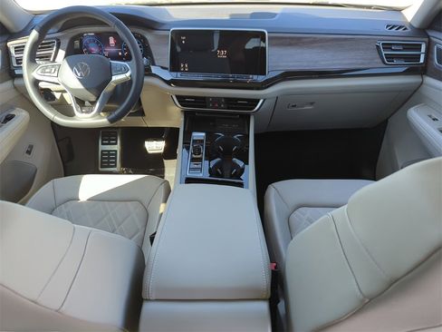 New 2026 Volkswagen Atlas SEL Premium R-Line image 21